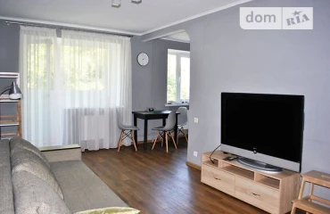 Foto Tres Ambientes piso, para alquilar. Odesa Приморский
