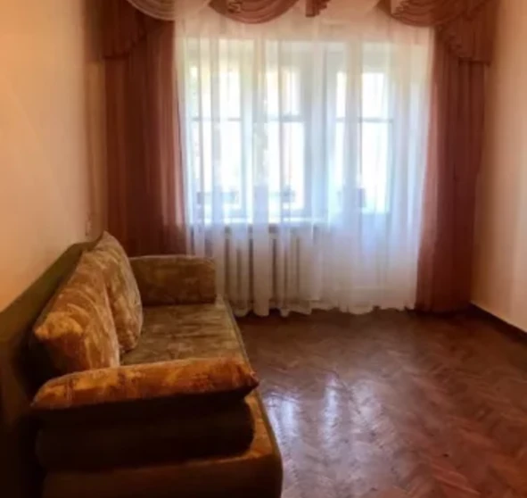 Fotografie 1. Trei Camere apartament, de închiriat. Poltava Шевченковский (Октябрьский)