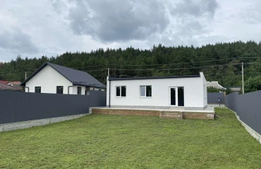 Photo House, for sale. Vyshenky