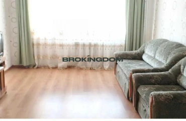 Foto Tres Ambientes piso, en venta. Kyiv Деснянский