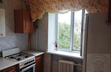 Photo Three-Room flat, for sale. Kyiv Святошинский, Zhytomyrska