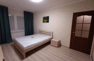 Zdjęcie Kawalerka mieszkanie, do wynajęcia. Kyiv Дарницкий