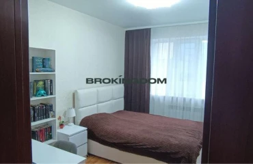 Foto Tres Ambientes piso, en venta. Kyiv Подольский