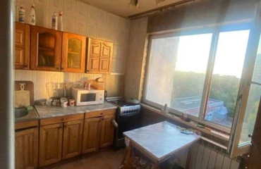Foto Tres Ambientes piso, en venta. Kyiv Голосеевский, Teremky