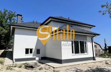Foto Casa, en venta. Lisnyky