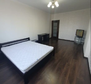 Foto 2. Monoambiente piso, para alquilar. Kyiv Голосеевский район, Vasylkivska