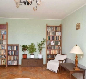 Foto 2. Tres Ambientes piso, en venta. Kyiv