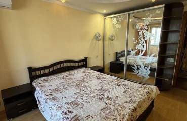 Фото Трикімнатна квартира, продаж. Полтава Киевский