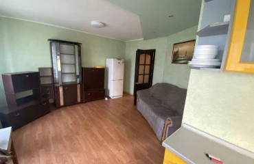 Photo Three-Room flat, to rent. Poltava Шевченковский (Октябрьский)