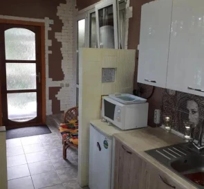Foto 2. Tres Ambientes piso, en venta. Poltava Киевский