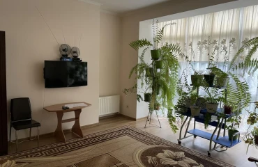 Фото Трехкомнатная квартира, продажа. Гатное