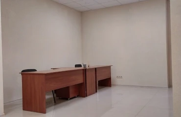 Foto Comercial, para alquilar. Kyiv Дарницкий район, Pozniaky