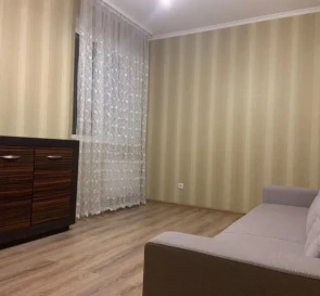 Foto 3. Dos Ambientes piso, para alquilar. Kyiv Дарницкий район, Vyrlytsia