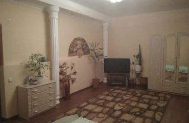 Фото Будинок, оренда. Полтава