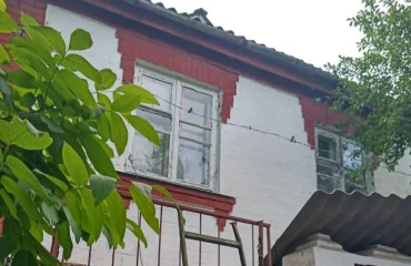 Photo House, for sale. Myronivka
