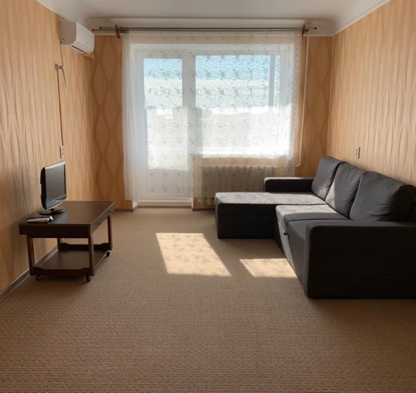 Photo 1. One-Room flat, to rent. Poltava