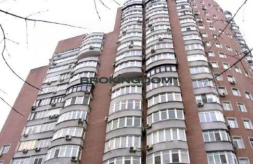 Foto Tres Ambientes piso, en venta. Kyiv Голосеевский