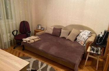 Fotografie Trei Camere apartament, de vânzare. Kyiv Дарницкий район, Pozniaky